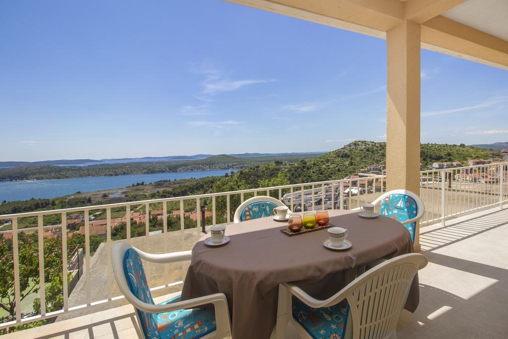 Bulat Sea View Apartments Šibenik Eksteriør bilde
